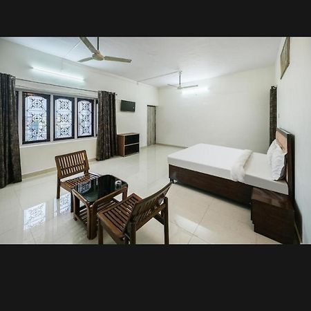 Zora Park Luxury Rooms Visakhapatnam Exterior foto