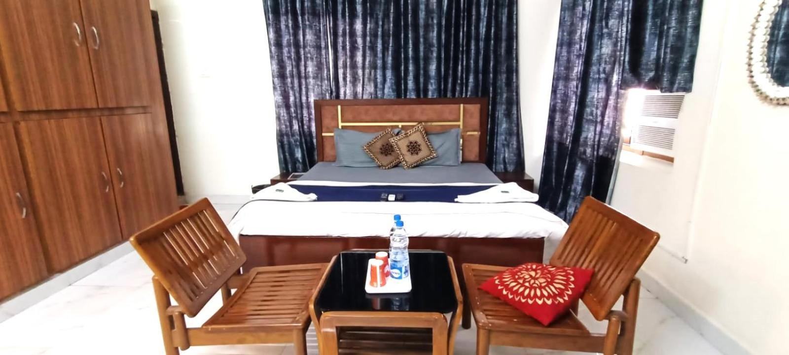 Zora Park Luxury Rooms Visakhapatnam Exterior foto