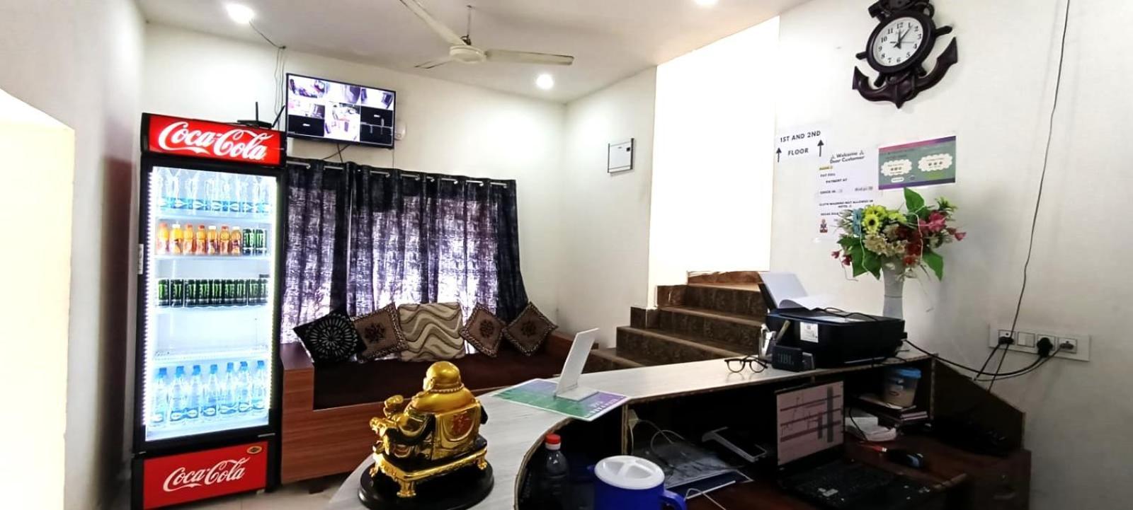 Zora Park Luxury Rooms Visakhapatnam Exterior foto